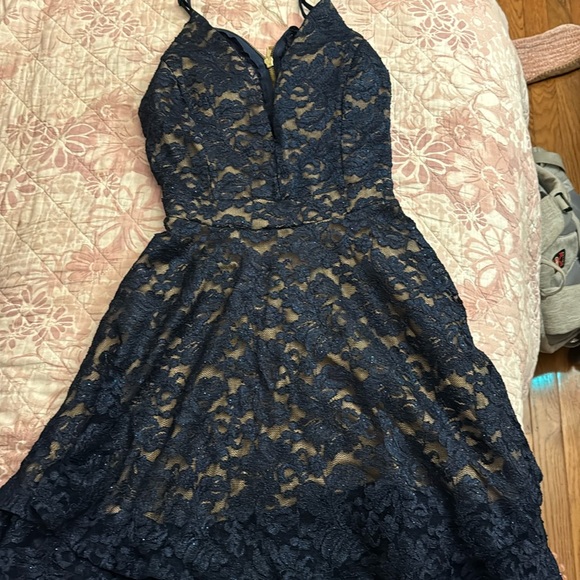 Selling  a EMERALD SUNDAE Womens Navy Glitter Floral dress. Worn only once - Picture 1 of 3